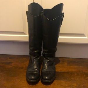 Frye’s - Melissa button boots in black - size 7 1/2
